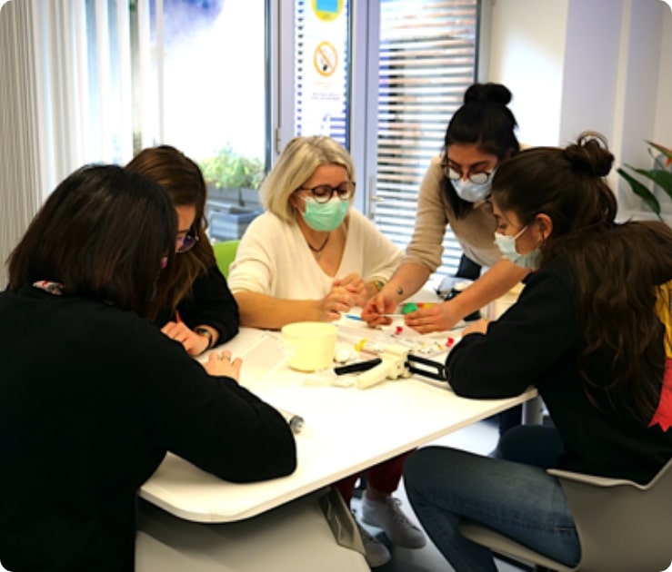 Formation assistante dentaire implantologie Paris